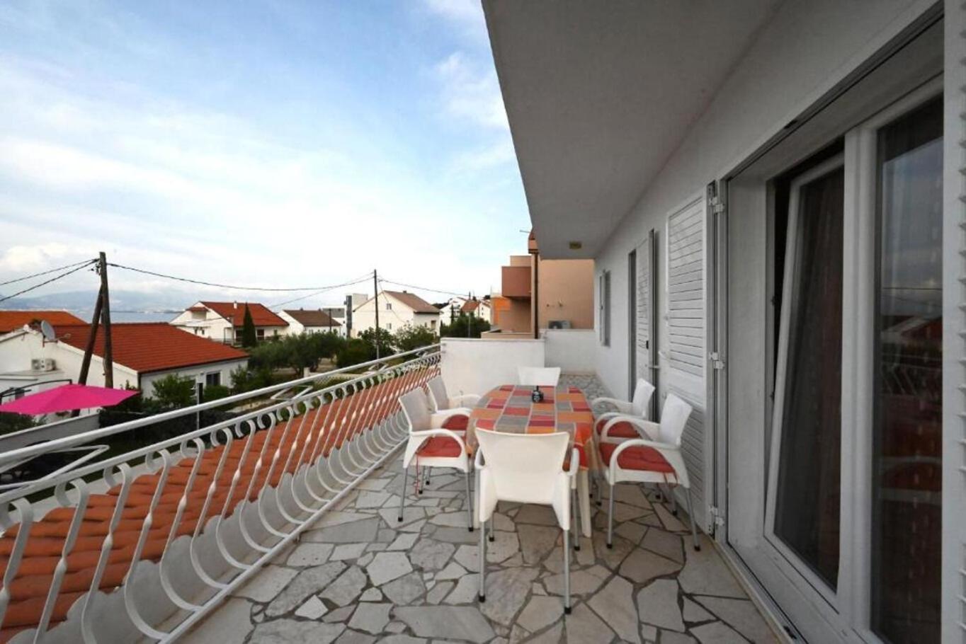 Apartment Mihovilovic Slatine Exterior photo